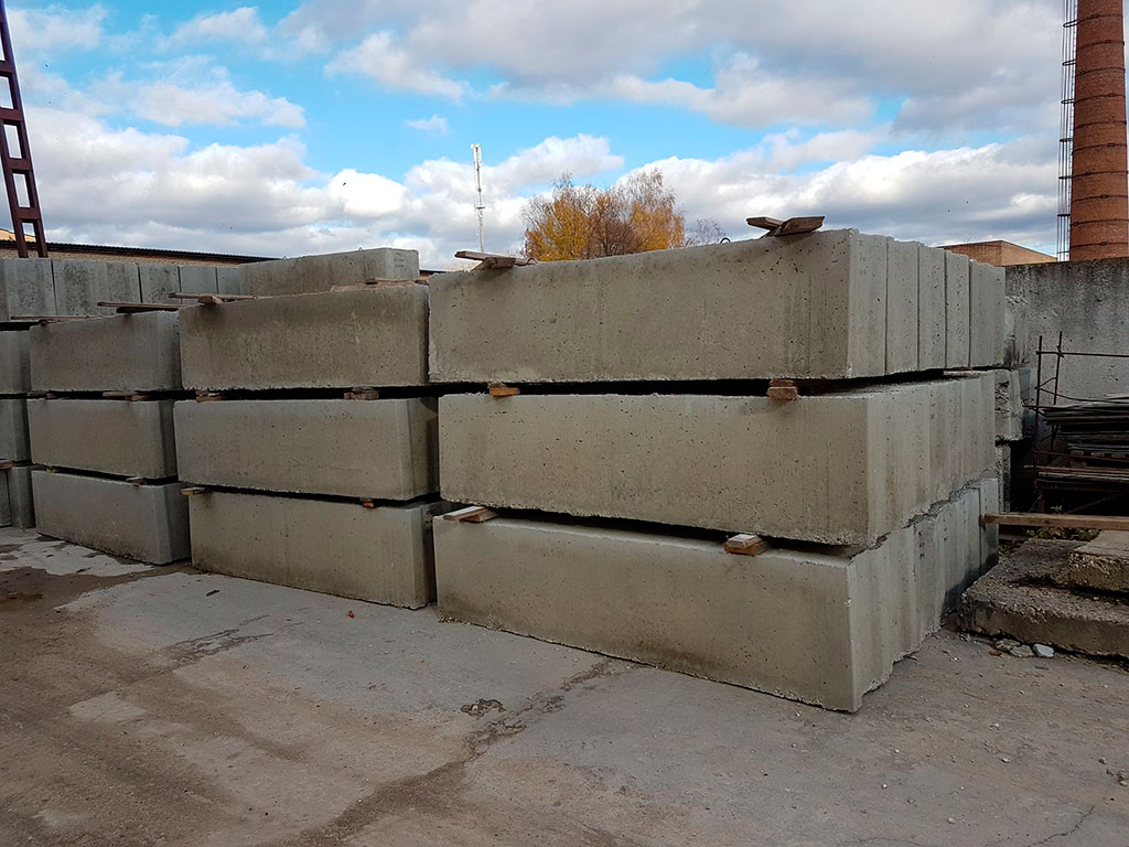 Кладка бетонных блоков: своими руками пошаговая инструкция